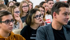 Минобрнауки: В России учится более 350 тысяч иностранных студентов