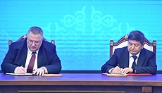 Бишкек и Москва подписали соглашение о возведении в Киргизии 9 школ с русским языком обучения