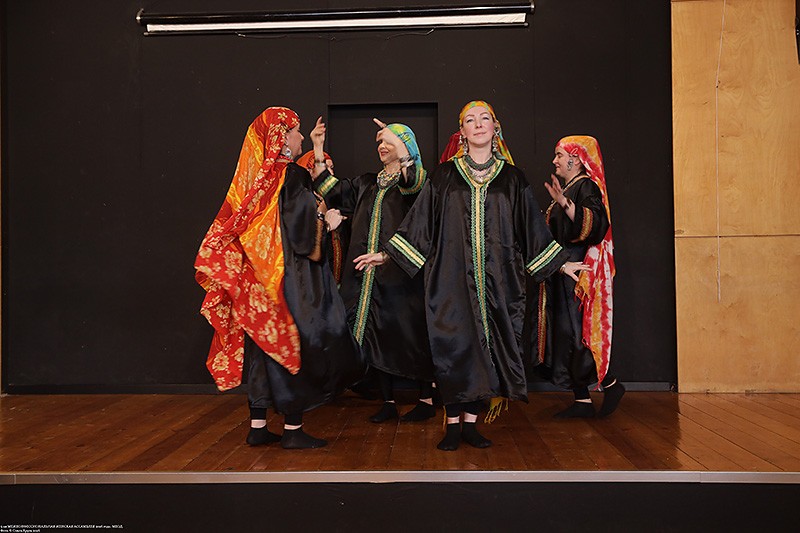 ������, ������������ ������: � ������ ������ V ������������������� ������� ���������